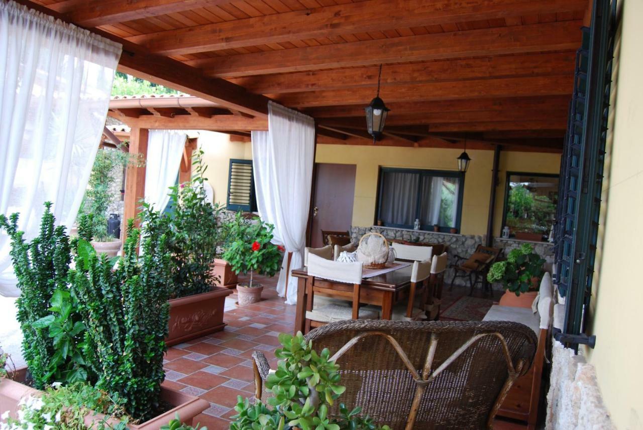 Апартаменты ***** La Casa Di Gio Кальтаниссетта Экстерьер фото