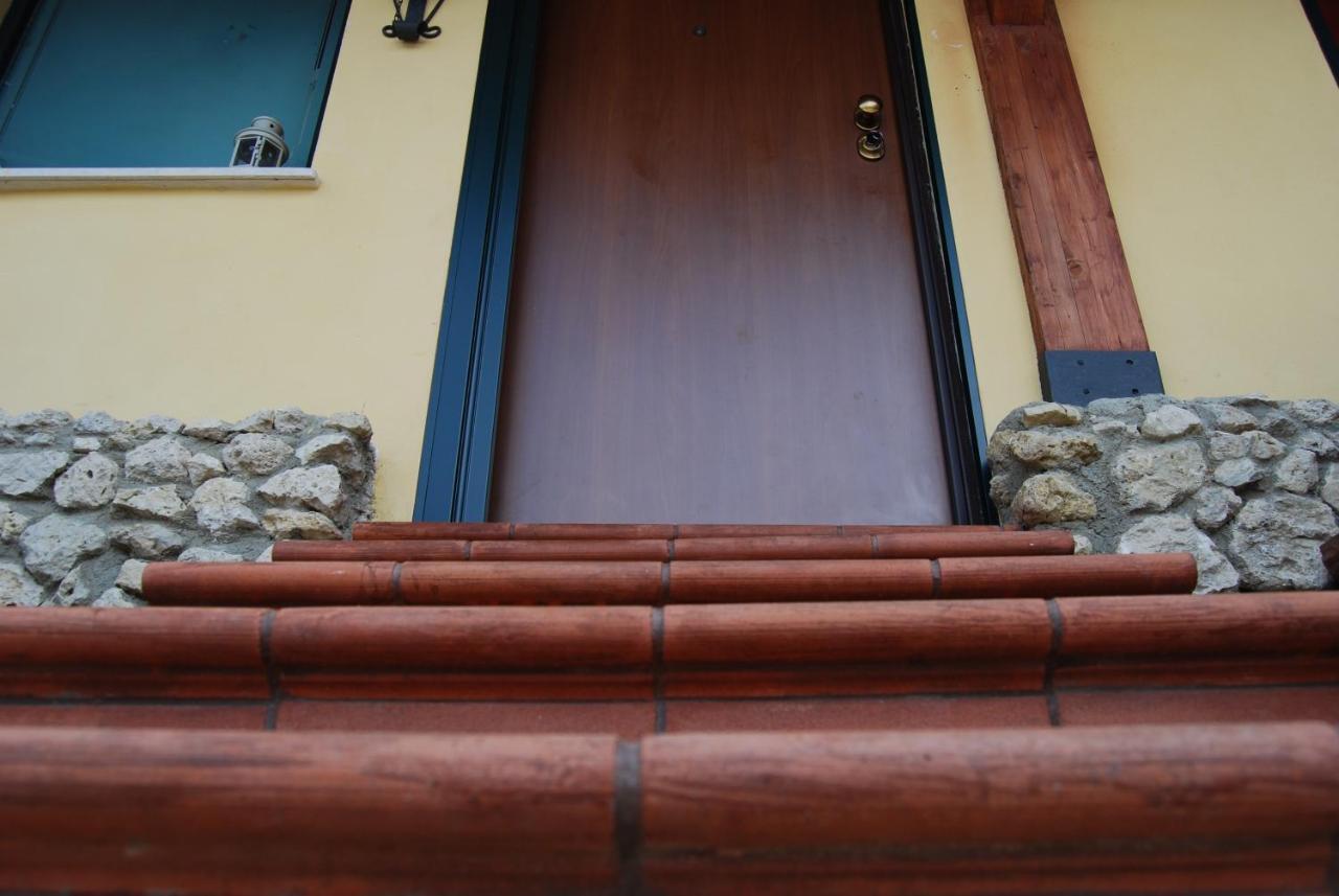 Апартаменты ***** La Casa Di Gio Кальтаниссетта Экстерьер фото